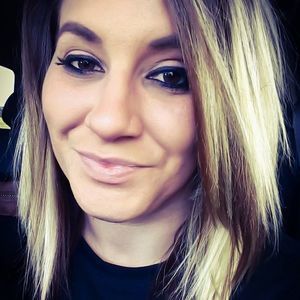 Meet your Posher, Theresa